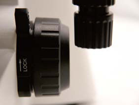 Mikroskop biologiczny B70 z obrotnikiem obiektywnym